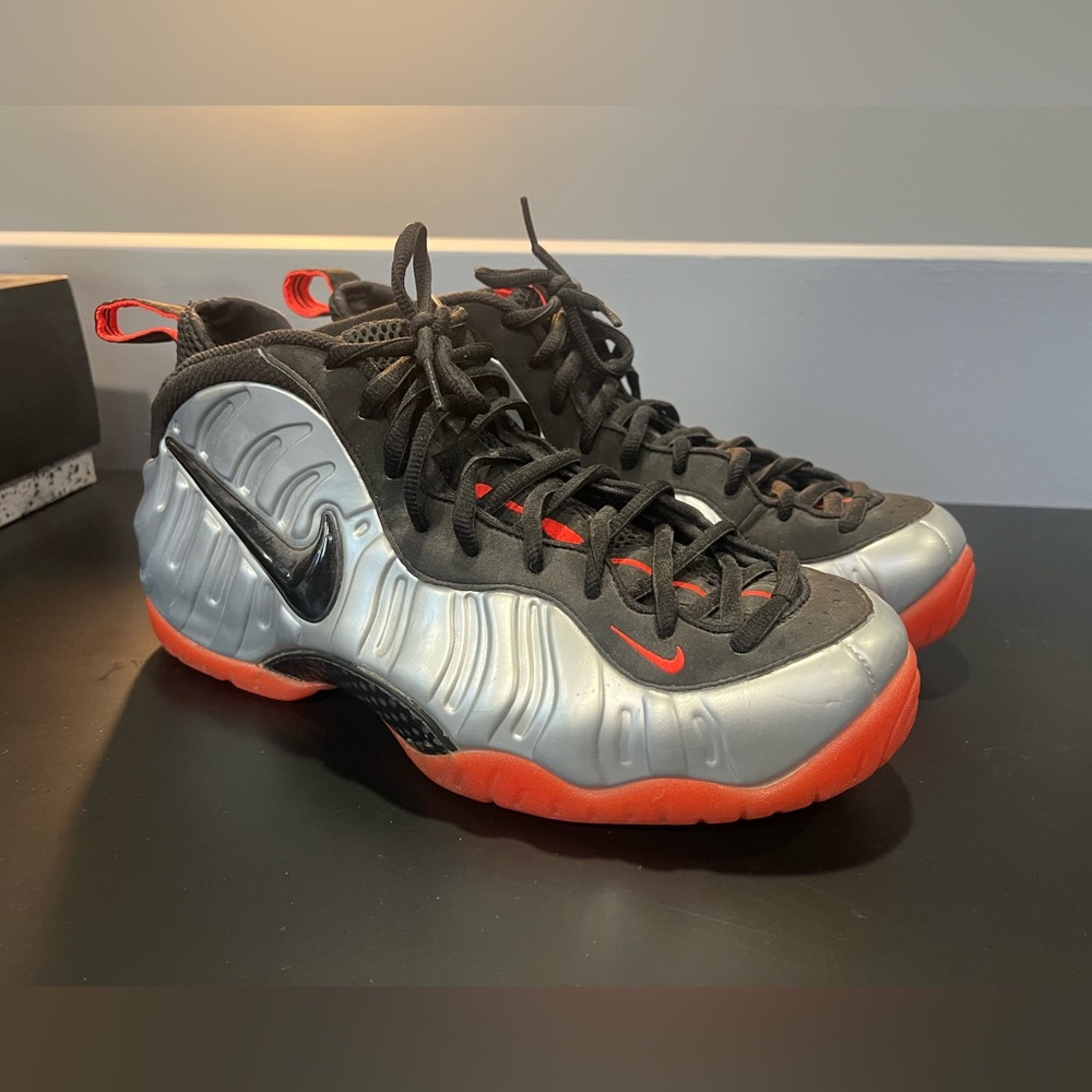 Foamposite “Crimson”